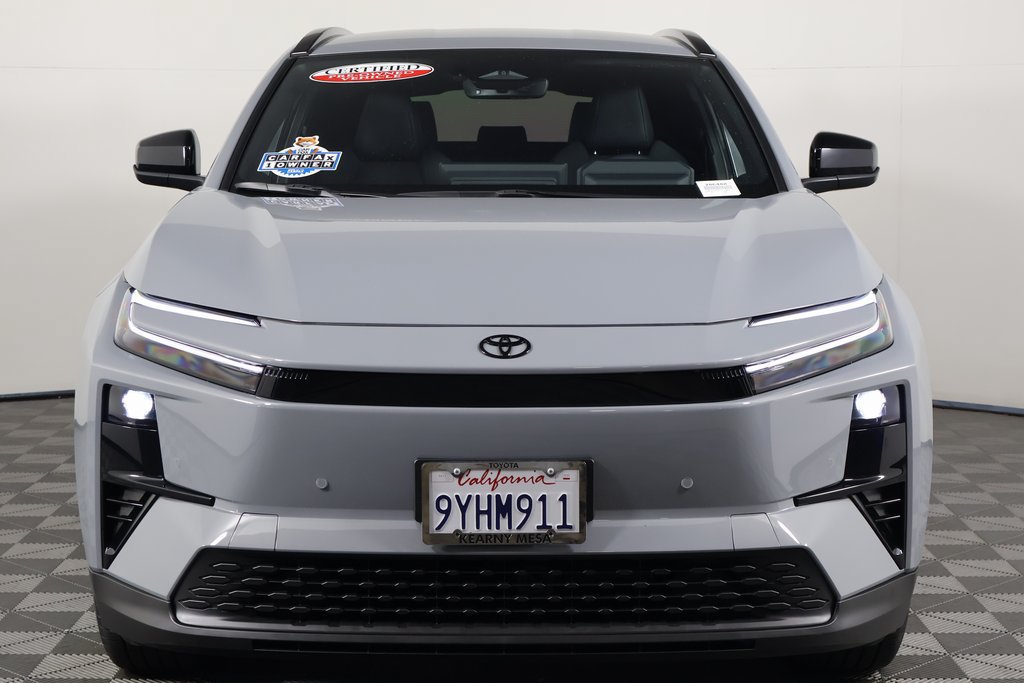 Used 2026 Toyota C-HR AWD/4WD image 2