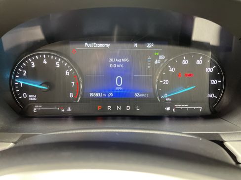 Used 2023 Ford Explorer XLT w/ Equipment Group 202A image 23