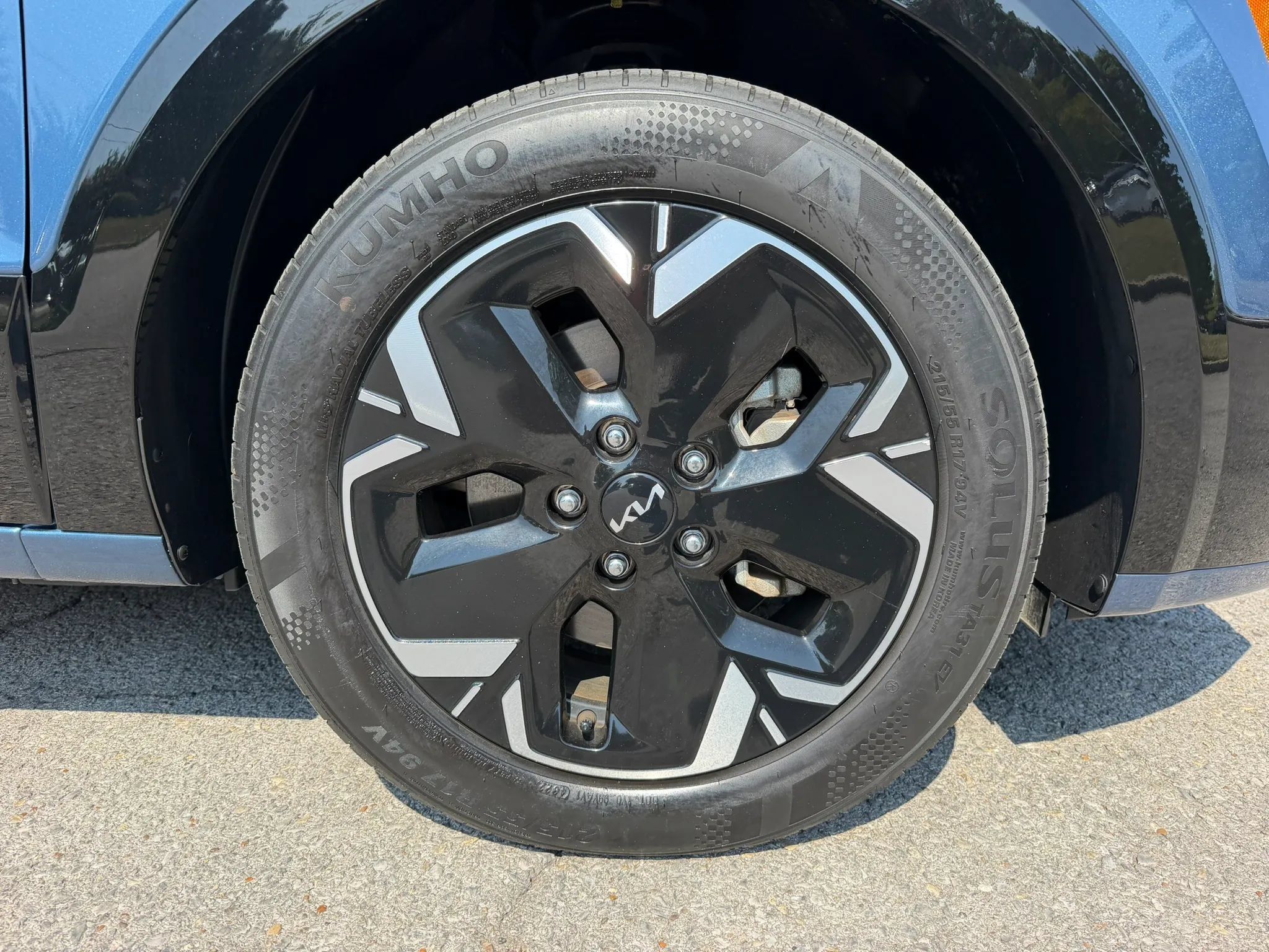 Used 2023 Kia Niro Wind w/ Wind Preserve Package FWD image 10