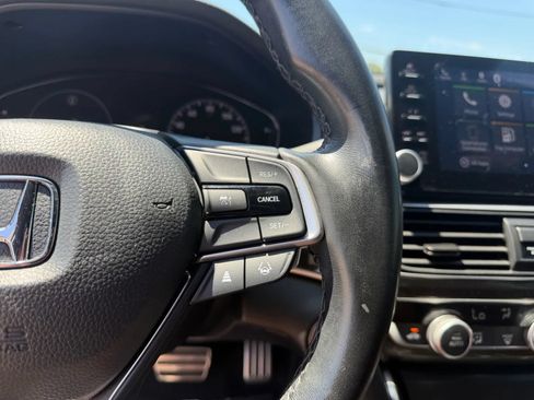Used 2022 Honda Accord Sport image 21
