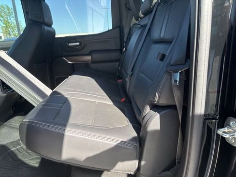 Used 2020 Chevrolet Silverado 1500 High Country w/ Technology Package image 8