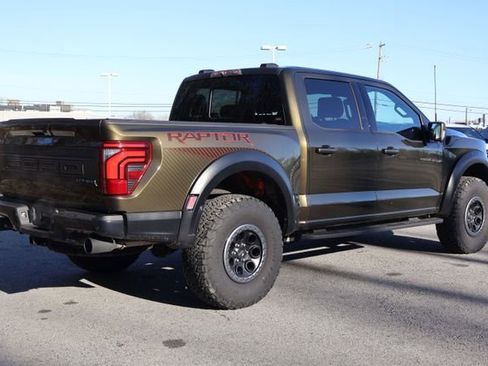 Used 2024 Ford F150 Raptor AWD/4WD image 7