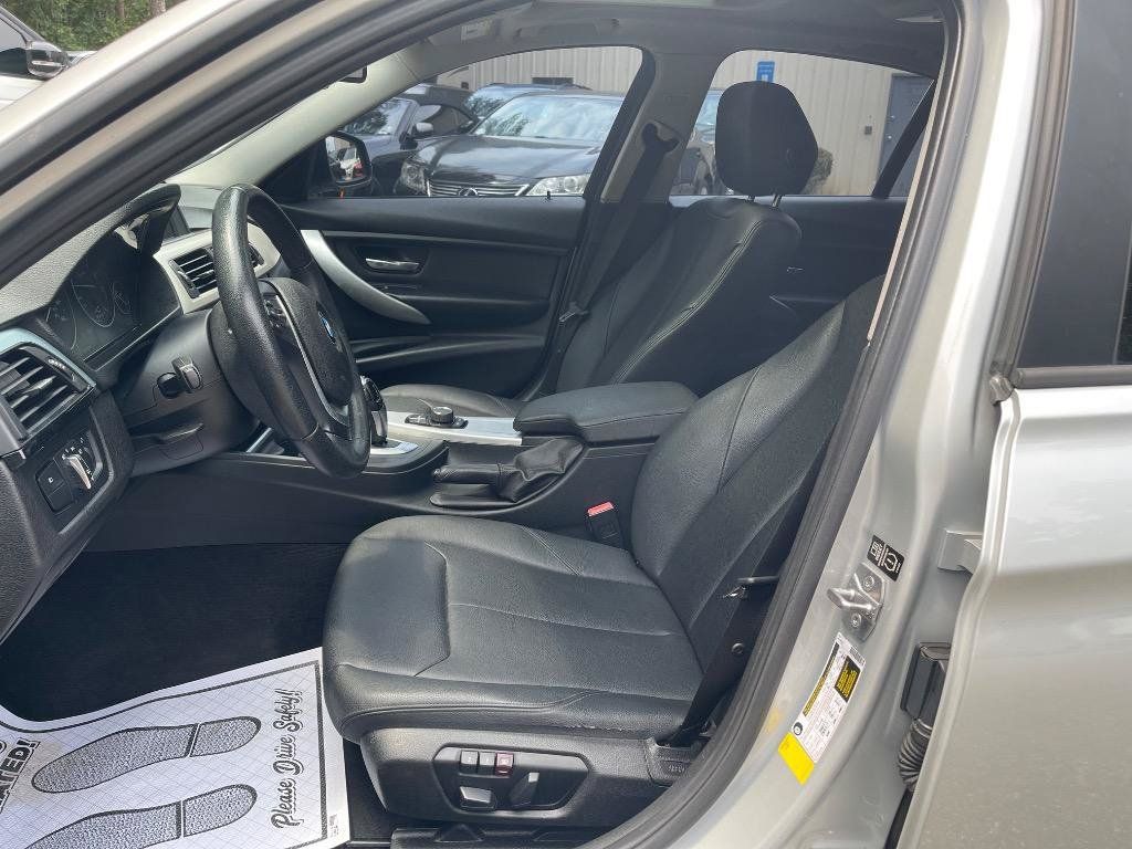 Used 2015 BMW 328i Sedan RWD image 19