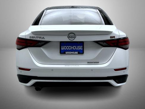 Used 2024 Nissan Sentra SR FWD image 6