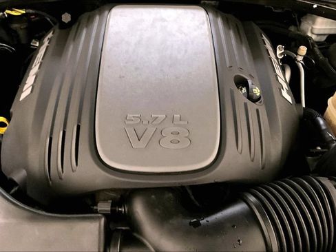 Used 2014 Dodge Challenger R/T RWD image 26