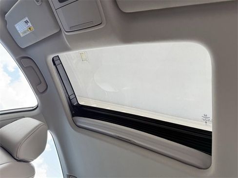 Used 2024 Honda Accord Touring image 27