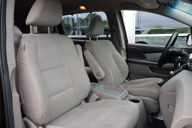 Used 2013 Honda Odyssey EX image 31