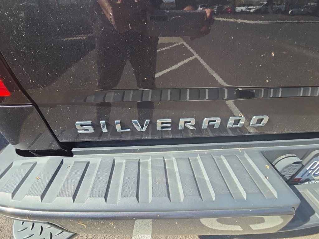 Used 2016 Chevrolet Silverado 1500 LT w/ All Star Edition AWD/4WD image 6
