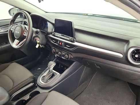 Used 2024 Kia Forte LX image 23