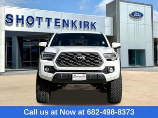 Used 2021 Toyota Tacoma TRD Off-Road video 2