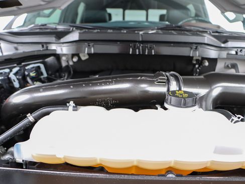 Used 2023 Ford F150 Lariat image 32