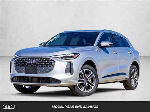 New 2025 Audi Q5 Premium image 1