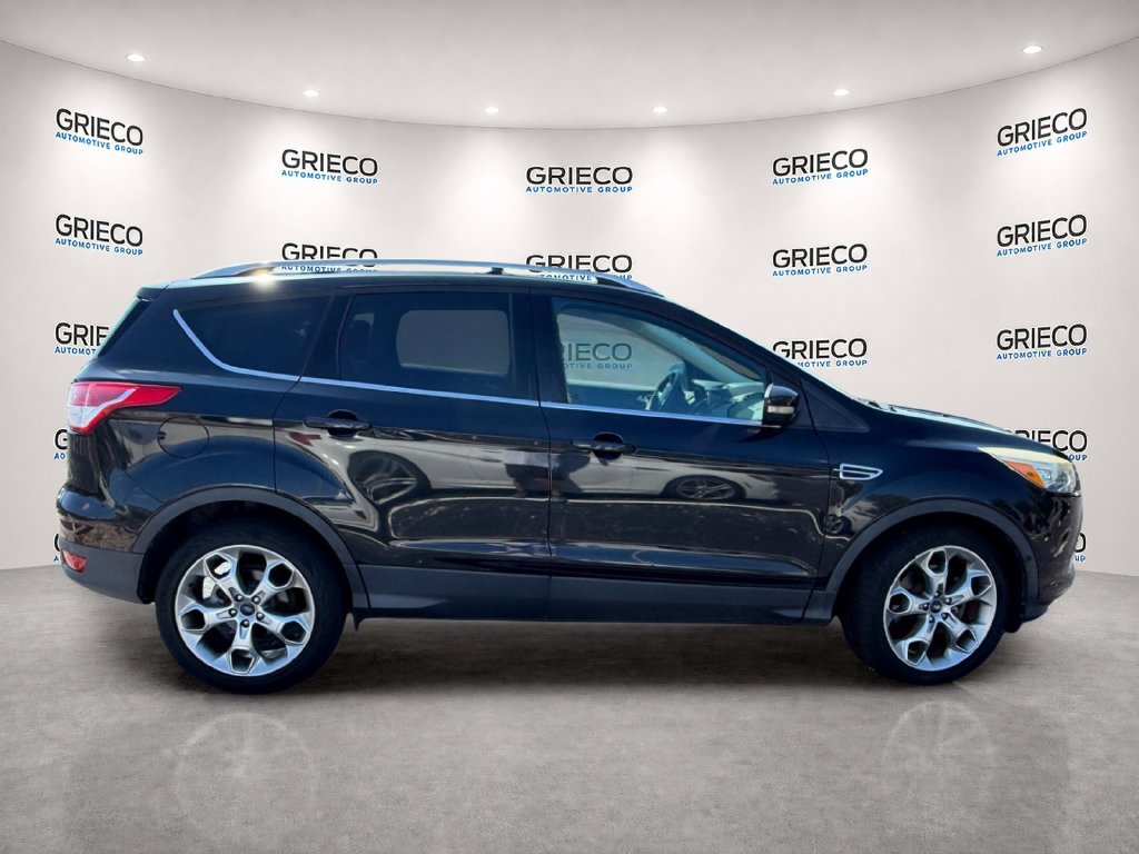 Used 2015 Ford Escape Titanium w/ Equipment Group 301A AWD/4WD image 8