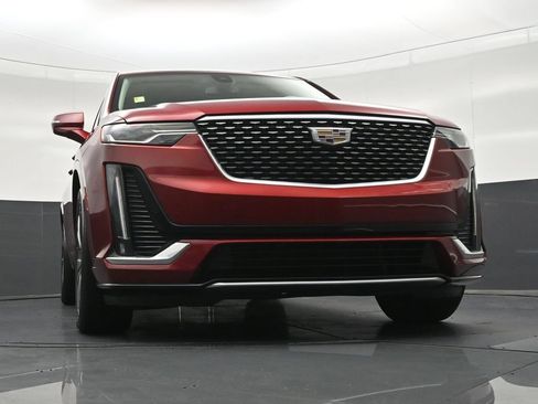 Used 2020 Cadillac XT6 Premium Luxury FWD image 31
