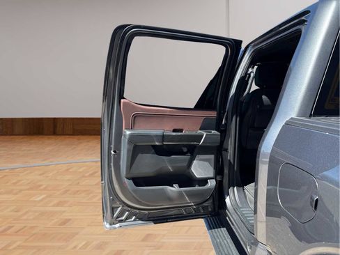 Used 2023 Ford F150 Lariat w/ Equipment Group 502A High image 11