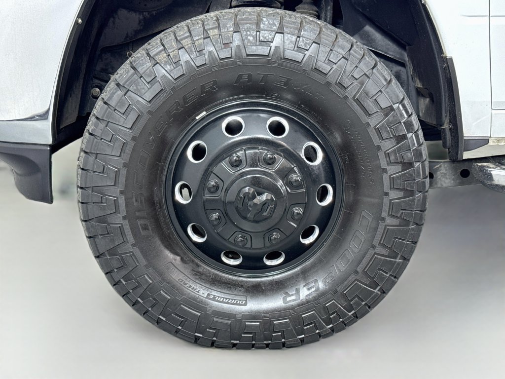 Used 2024 RAM 3500 Tradesman w/ Safety Group AWD/4WD image 12