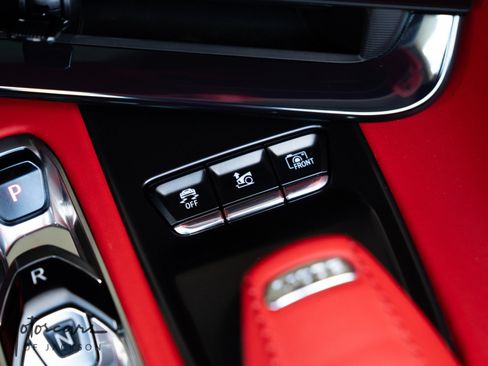 Used 2023 Chevrolet Corvette Stingray Premium Conv w/ Stealth Interior Trim Package RWD image 17