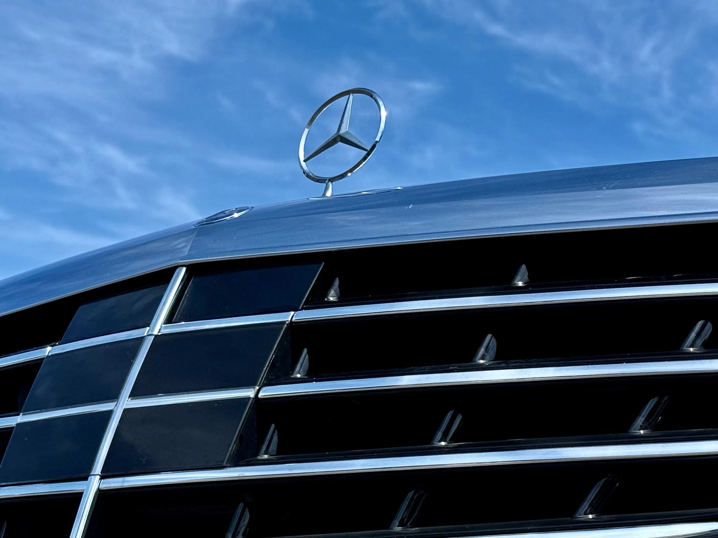 Used 2015 Mercedes-Benz S 550 4MATIC Sedan image 16