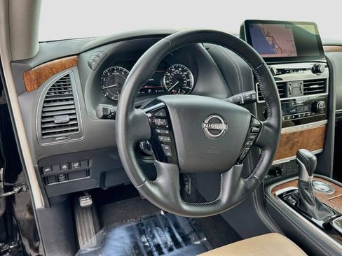 Used 2024 Nissan Armada SL w/ Captain's Chairs Package RWD image 8
