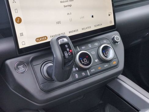 New 2026 Land Rover Defender 130 S AWD/4WD image 9