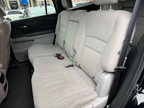 Used 2016 Honda Pilot EX image 7