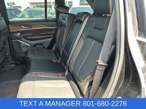Used 2022 Jeep Grand Cherokee Summit w/ Adv Protech Group IV AWD/4WD image 19