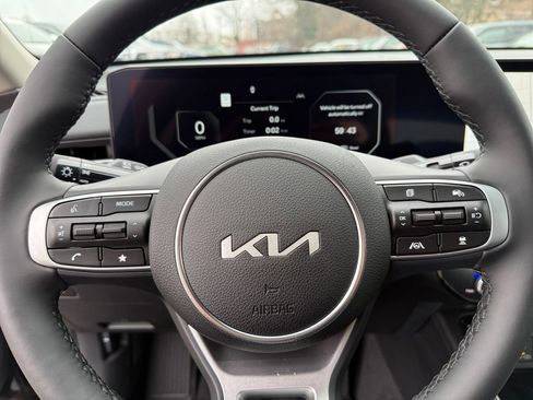 New 2026 Kia K5 EX image 21