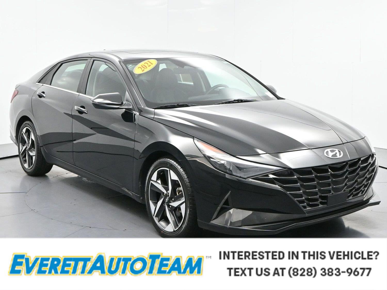 Used 2021 Hyundai Elantra Limited w/ Cargo Package FWD image 1