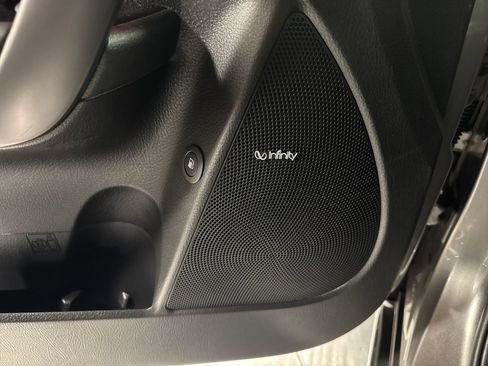 Used 2014 Kia Sorento SX w/ 3rd Row Package FWD image 17