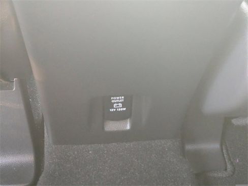 Used 2022 Mitsubishi Eclipse Cross SE image 14