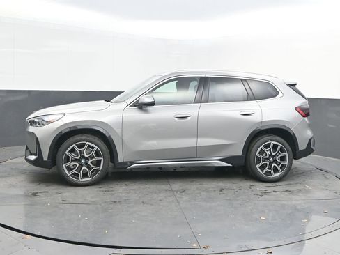 New 2026 BMW X1 xDrive28i w/ Convenience Package image 2