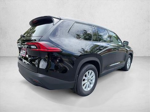 Used 2026 Toyota Grand Highlander AWD image 3