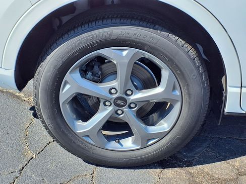 Used 2023 Ford Escape ST-Line w/ Tech Pack #1 AWD/4WD image 27