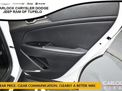 Used 2023 Kia Sportage X-Line w/ X-Line Premium Package AWD/4WD image 37