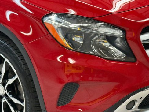 Used 2017 Mercedes-Benz GLA 250 image 6