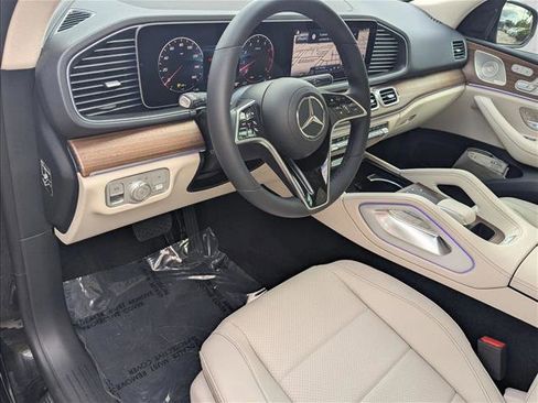 New 2026 Mercedes-Benz GLE 450 4MATIC image 3