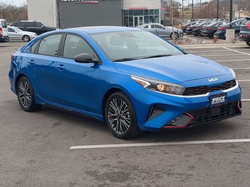 Used 2024 Kia Forte GT-Line w/ GT-Line Premium Package image 3