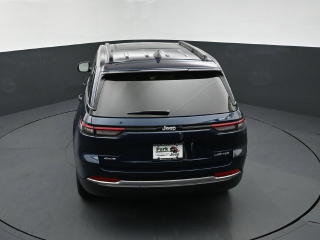 New 2027 Jeep Grand Cherokee Limited AWD/4WD image 13