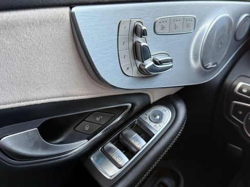 Used 2017 Mercedes-Benz C 63 AMG S image 31