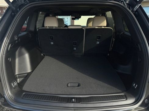 New 2025 Jeep Grand Cherokee Limited w/ Luxury Tech Group II image 19