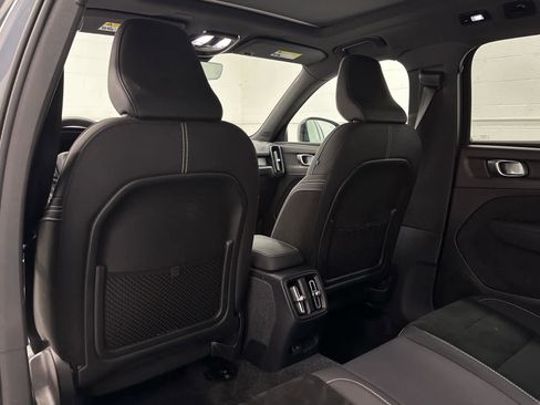 Used 2023 Volvo XC40 Recharge Plus w/ Protection Package Premier image 14