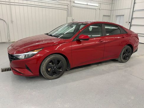 Used 2023 Hyundai Elantra SEL FWD image 1