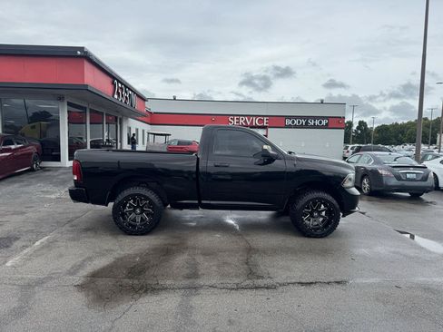Used 2015 RAM 1500 Express w/ Black Ram 1500 Express Group AWD/4WD image 2