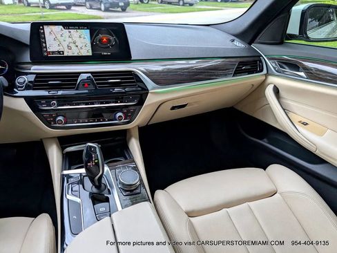 Used 2018 BMW 530i image 9