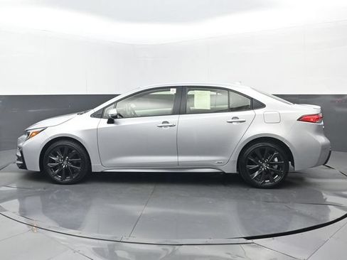 Used 2026 Toyota Corolla SE w/ SE Premium Package AWD/4WD image 20