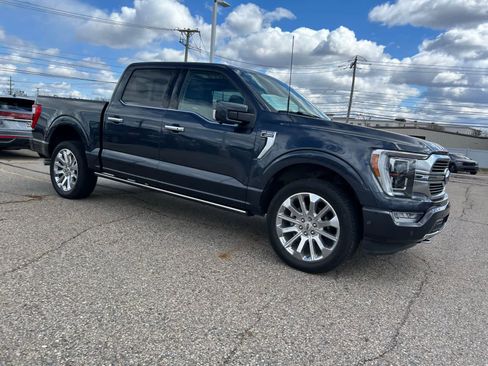 Used 2022 Ford F150 Limited image 11