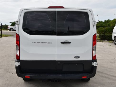 Used 2017 Ford Transit 250 130 Low Roof image 6