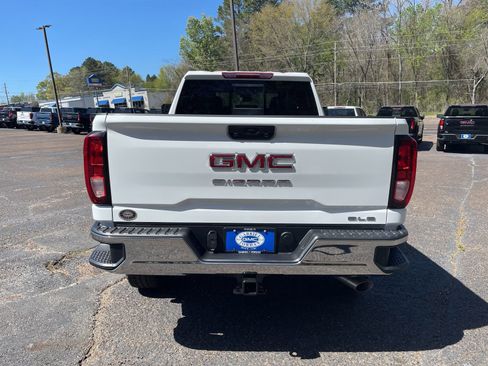 New 2026 GMC Sierra 2500 SLE w/ SLE Value Package; AWD/4WD image 4