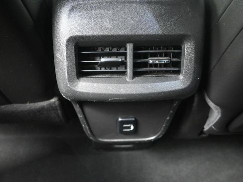Used 2018 GMC Terrain SLT w/ Preferred Package AWD/4WD image 30