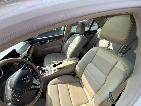 Used 2012 Mercedes-Benz C 250 Sedan image 7